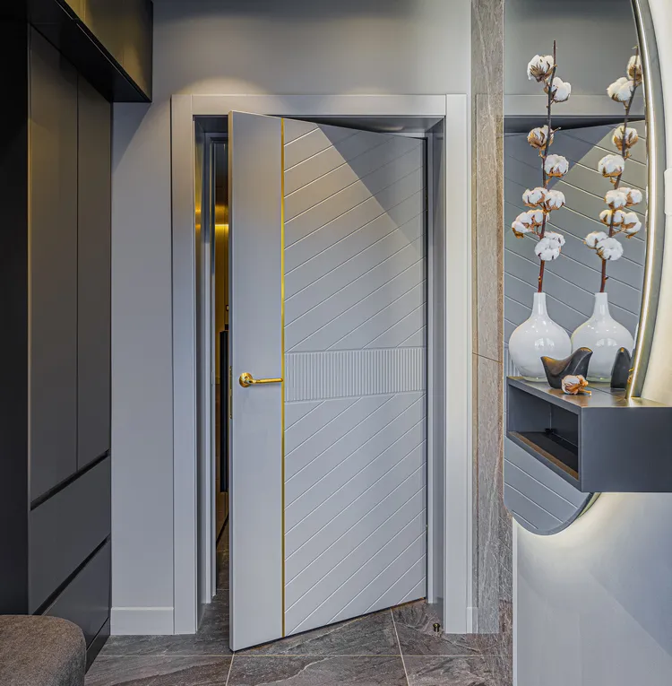 Modern Molding 26