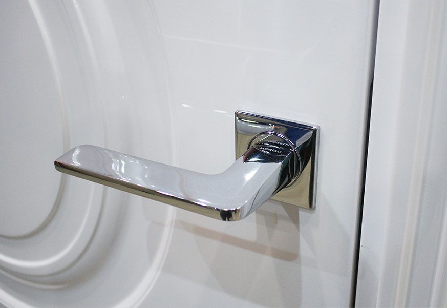 Как выбрать дверные ручки для межкомнатных дверей