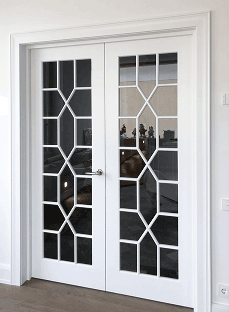 Остекленные двери