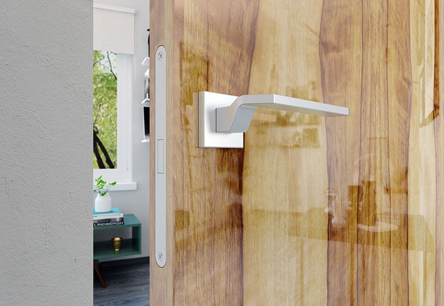 Уход за дверьми