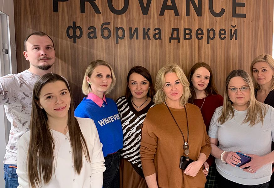 Прованс снова играет с дизайнерами! «Дорога в AD» с Ириной Риф