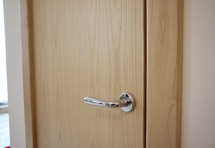 Глухие двери