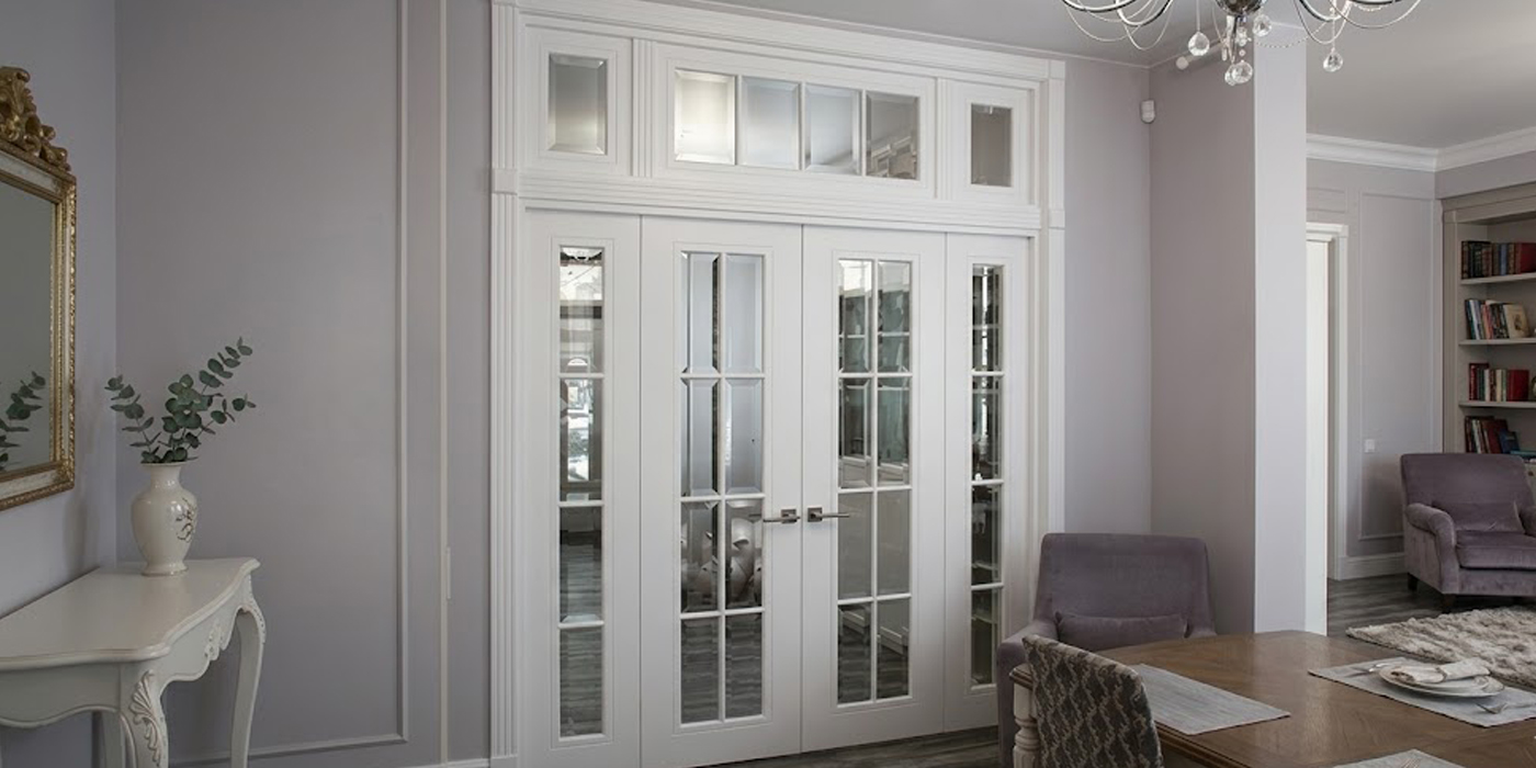 двери с фрамугой