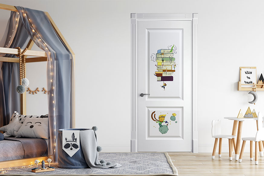 Белые двери в эмали с росписью в детскую комнату